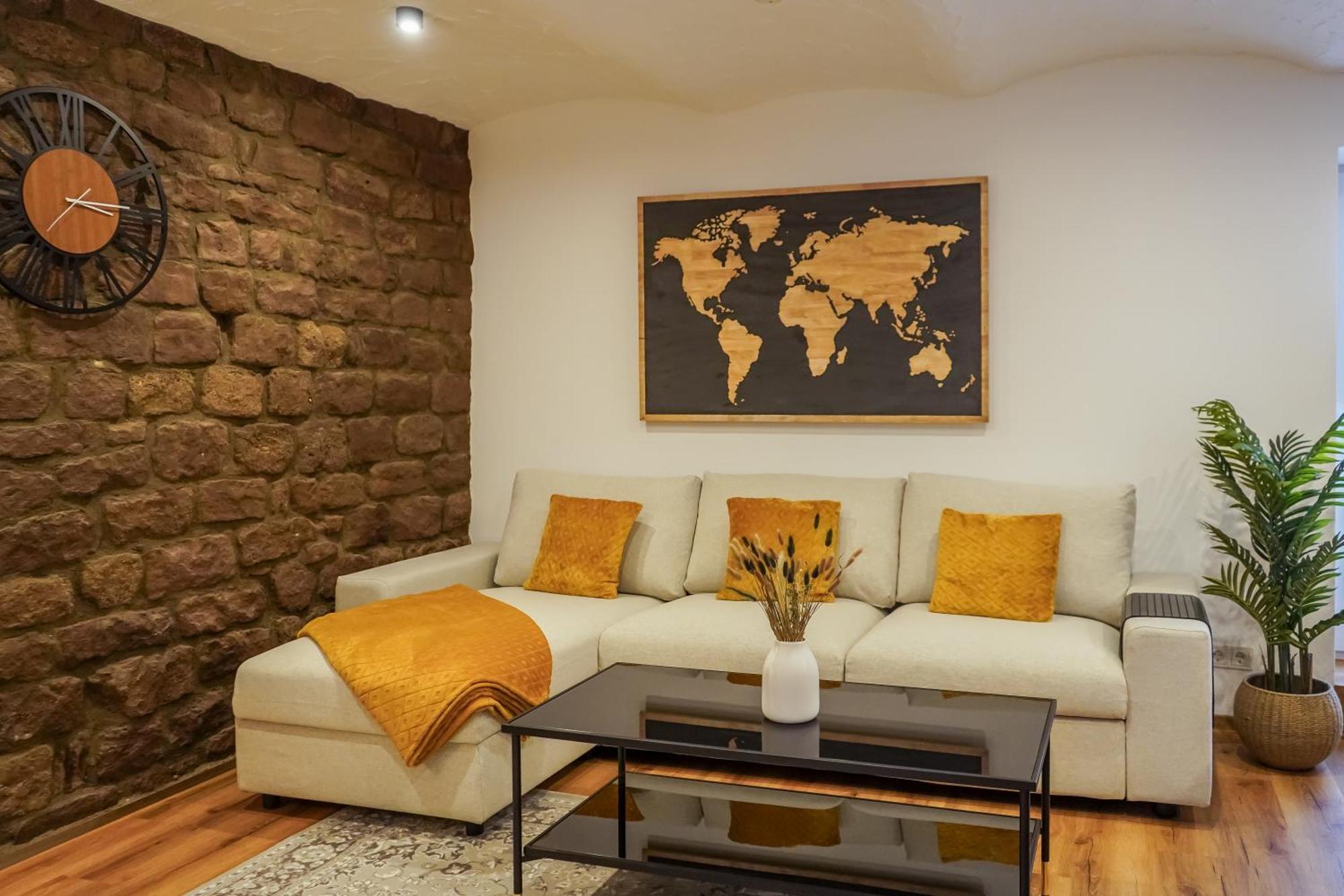 7Seas Boutique Aparthotel Homburg - Stilvoll, Digital & Ideal Fuer Familie & Business 外观 照片