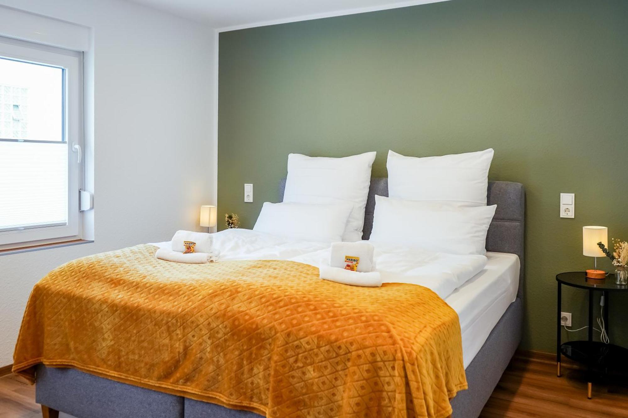 7Seas Boutique Aparthotel Homburg - Stilvoll, Digital & Ideal Fuer Familie & Business 外观 照片