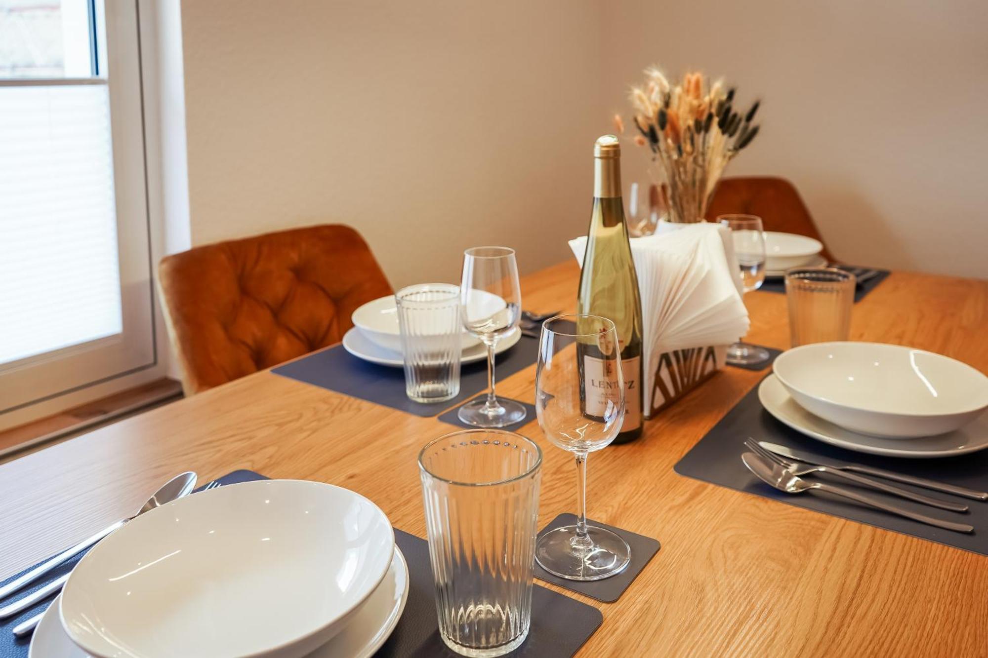 7Seas Boutique Aparthotel Homburg - Stilvoll, Digital & Ideal Fuer Familie & Business 外观 照片