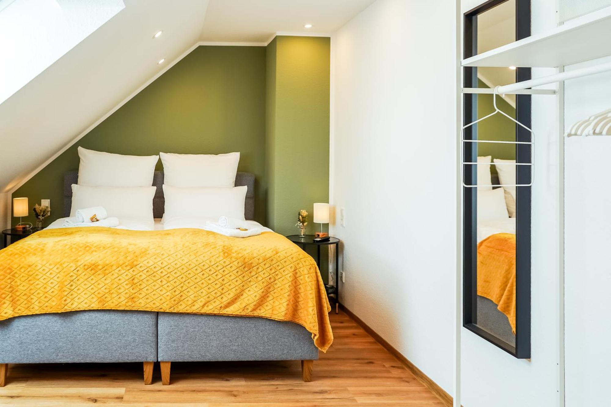 7Seas Boutique Aparthotel Homburg - Stilvoll, Digital & Ideal Fuer Familie & Business 外观 照片