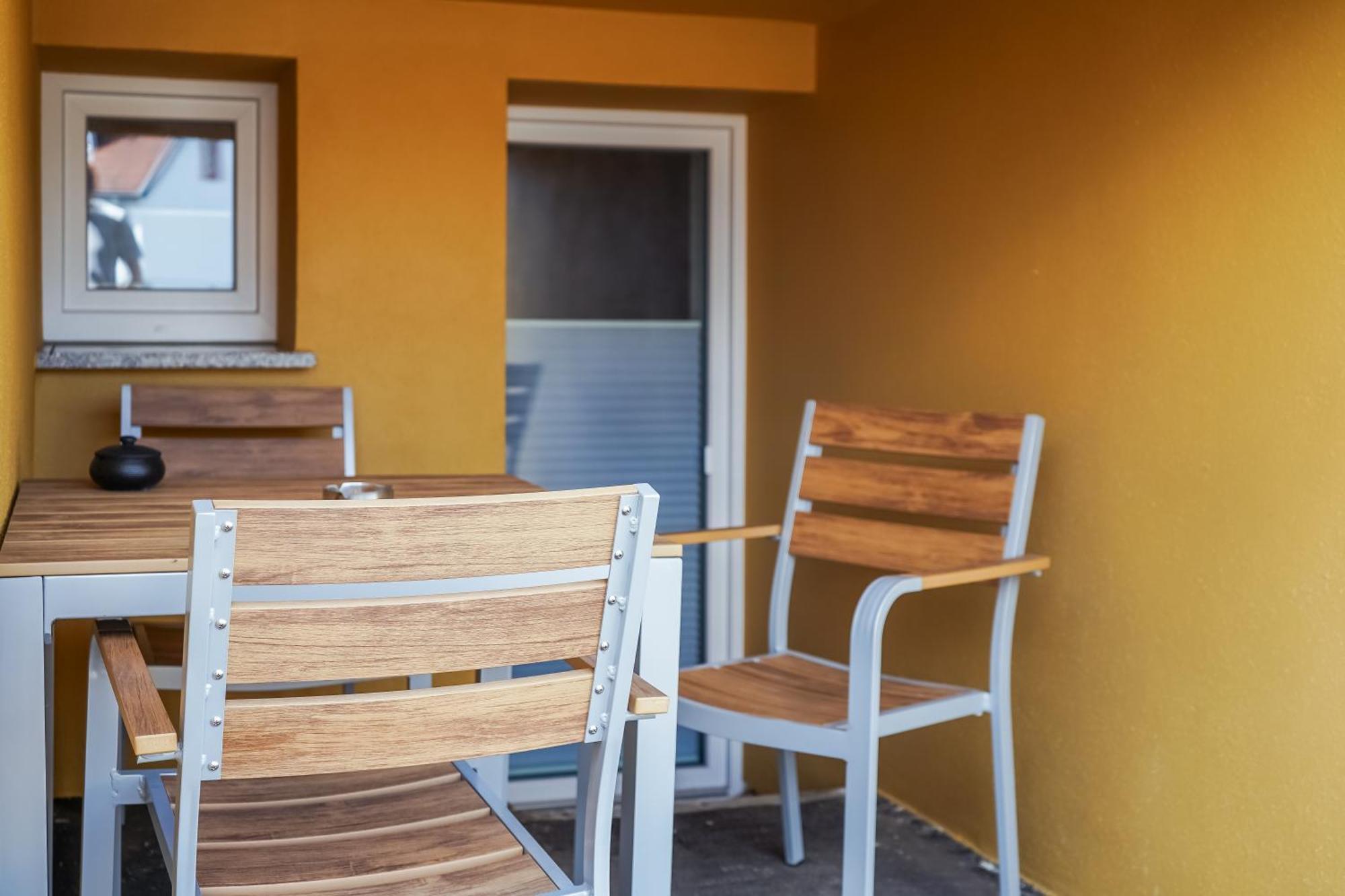7Seas Boutique Aparthotel Homburg - Stilvoll, Digital & Ideal Fuer Familie & Business 外观 照片