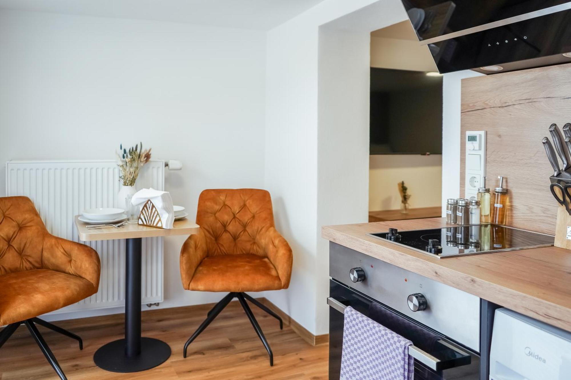 7Seas Boutique Aparthotel Homburg - Stilvoll, Digital & Ideal Fuer Familie & Business 外观 照片